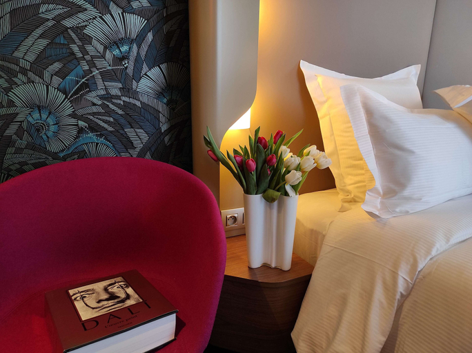 Bedroom 3, Dali Hôtel - Restaurant, Pyrénées-Orientales