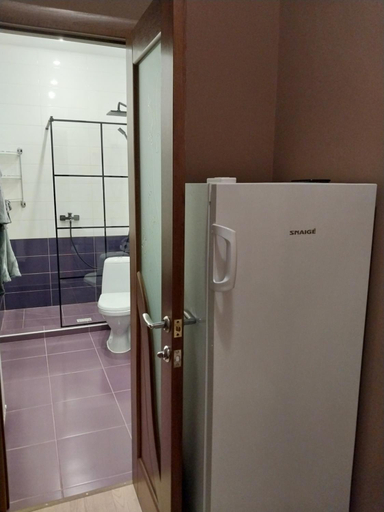 Others 5, Hotel Korona, Iurïvs'kyi