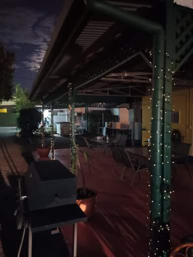 Food & Drinks 4, Central Point Motel, Mount Isa