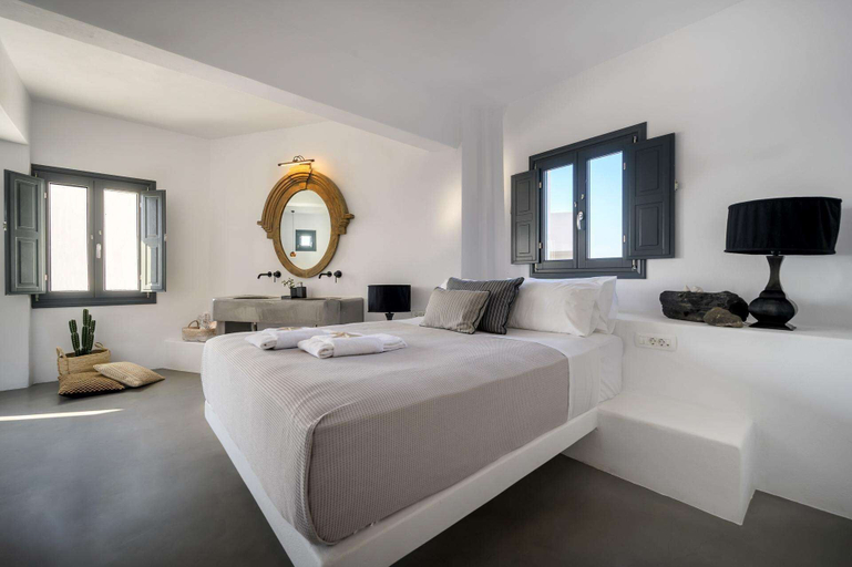 Bedroom 5, Santolia Art Suites, South Aegean
