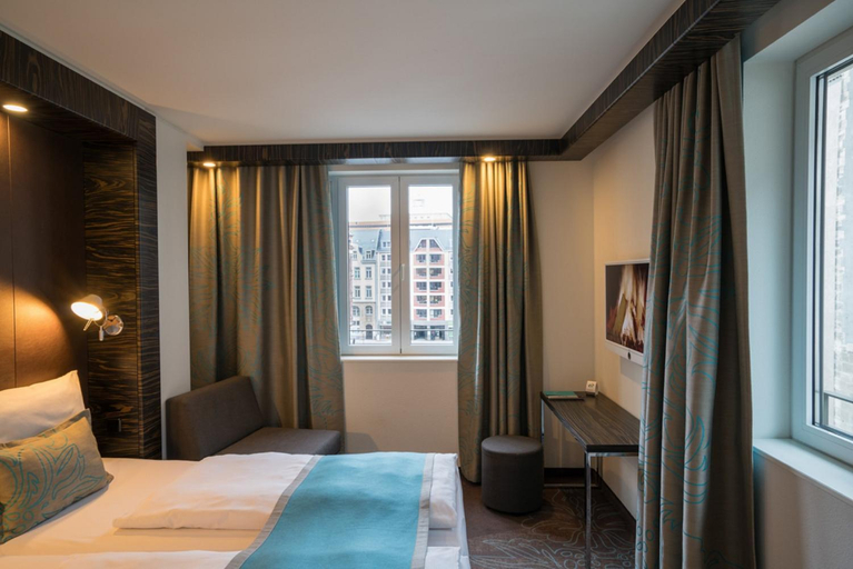 Bedroom 3, Motel One Leipzig-Nikolaikirche, Leipzig