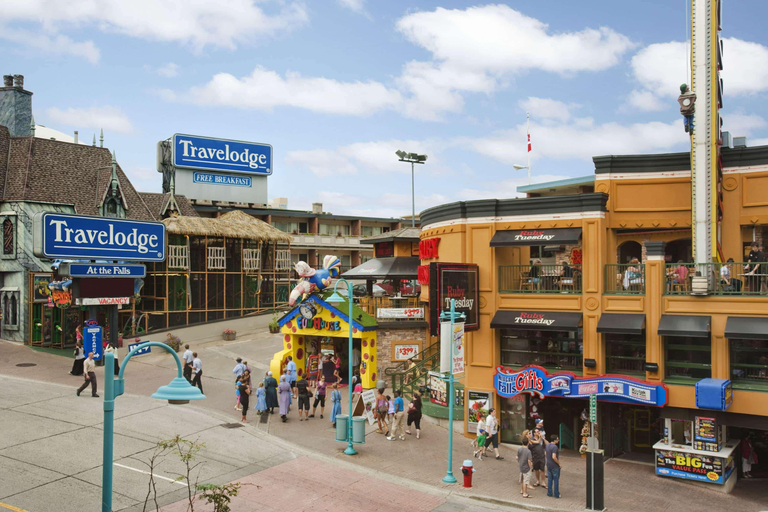 Public Area 3, Travelodge by Wyndham Niagara Falls at the Falls, Niagara