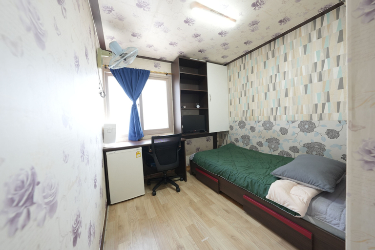 Bedroom, JANGWONLIVINGTEL, Buk