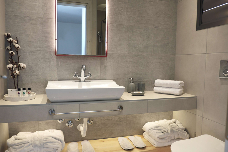 Bathroom 5, Acrotel Elea Beach, Central Macedonia