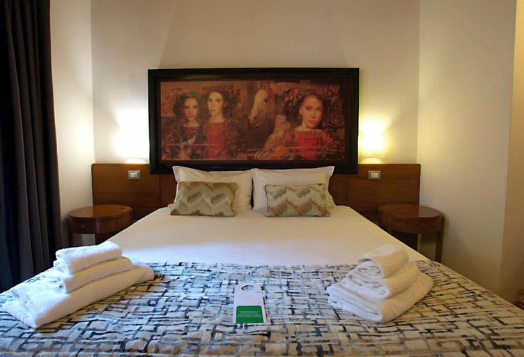 Bedroom 4, St. Peter' Six Rooms & Suites, Rome