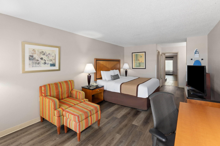 Bedroom 3, Baymont by Wyndham Knoxville I-75, Knox