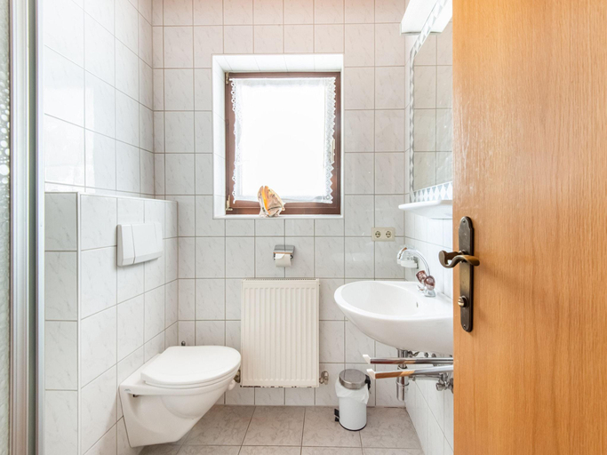 Bathroom 3, Apartment in Huben near Solden Ski Bus, Imst