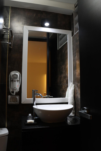 Bathroom 3, Rado Hotel - Santa Maria, Trujillo