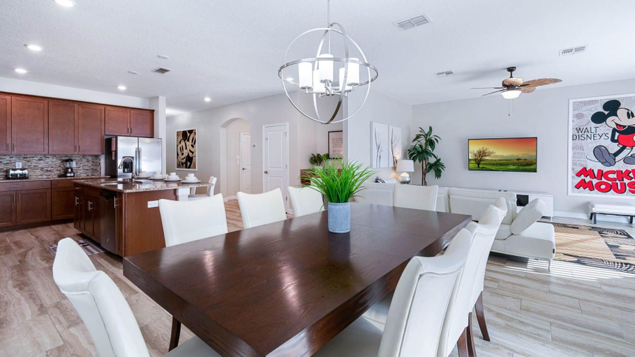 5, 4720 sleepy hollow drive , Osceola