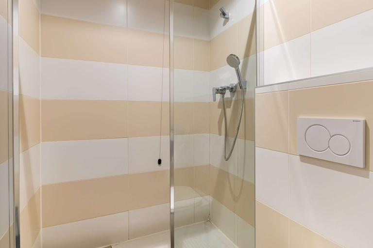 Bathroom 6