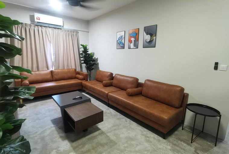 Others 3, Mahkota Cheras 3R 2parking 8pax Comfy Sofa&Bed, Hulu Langat