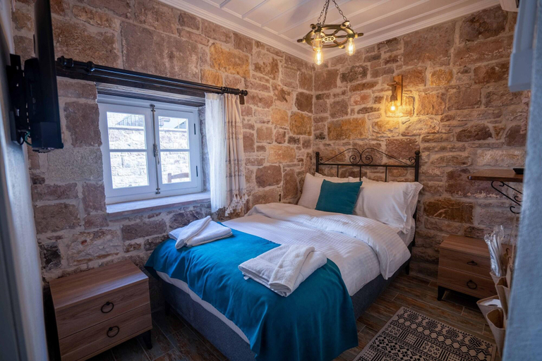 Bedroom 3, Cunda Alesta Otel, Ayvalık