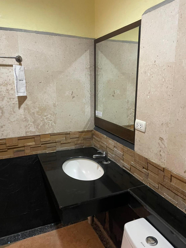 Bathroom 3, พิชชาวรี รีสอร์ท, Si Thep