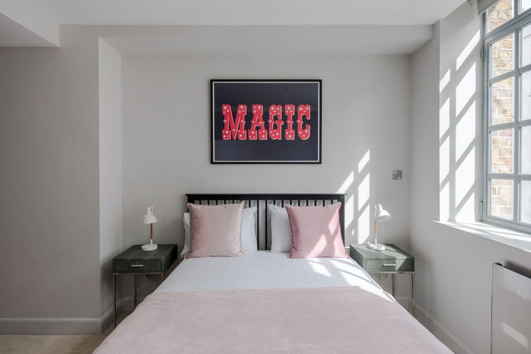 Room 2, Circus of Colour - Farringdon - by Frankie Says, London