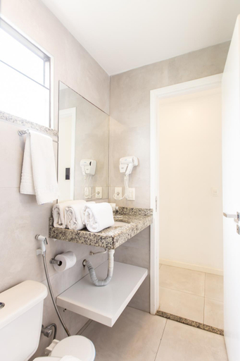 Bathroom 4, Duro Beach Garden Hotel, Caucaia