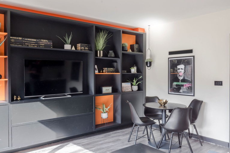 Room 3, The Peaches Cream - Soho - by Frankie Says, London