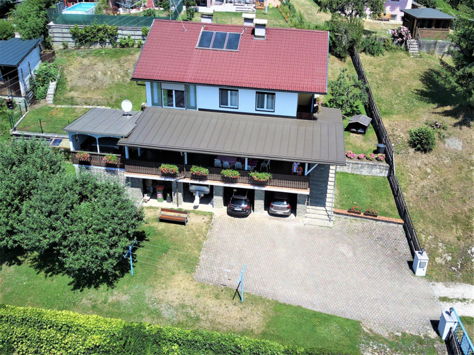 Others 4, Apartment by Worthersee with Pool, Klagenfurt Land