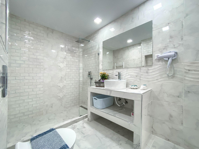 Bathroom 3, Villa in Messonghi with Pool and Sea Nearby, Ionian Islands
