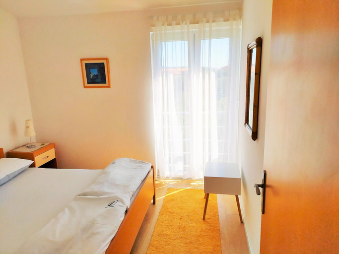 Bedroom, Spacious Holiday Home in Bibinje with Garden, Bibinje