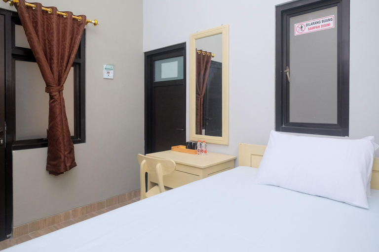 Bedroom 15