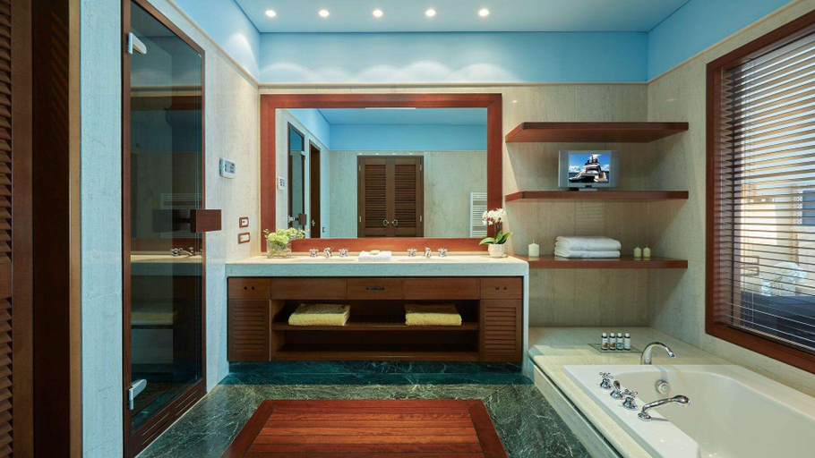 Bathroom 5, Grand Resort Lagonissi, Attica
