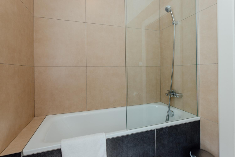 Bathroom 3, Hotel Glaus, Banská Štiavnica