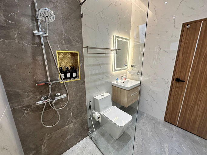 Bathroom 4, Naka Central Happy Home in Phuket city, Phuket Island