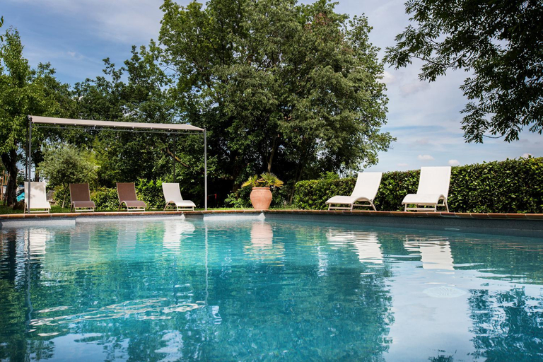 Swimming pool, Uviglie Apartments, Alessandria