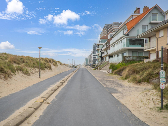 Others 5, Holiday home in Oostduinkerke, West-Vlaanderen