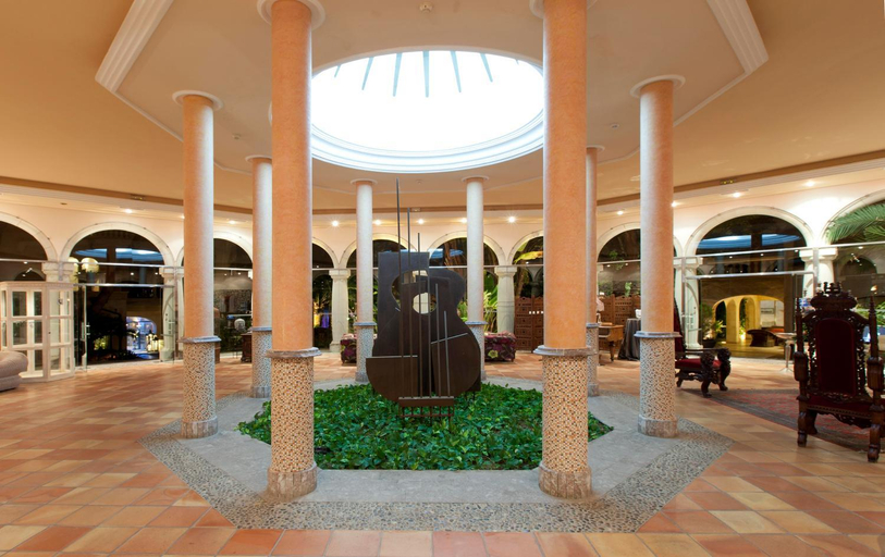 Public Area 4, Lago Garden Hotel & Spa, Baleares