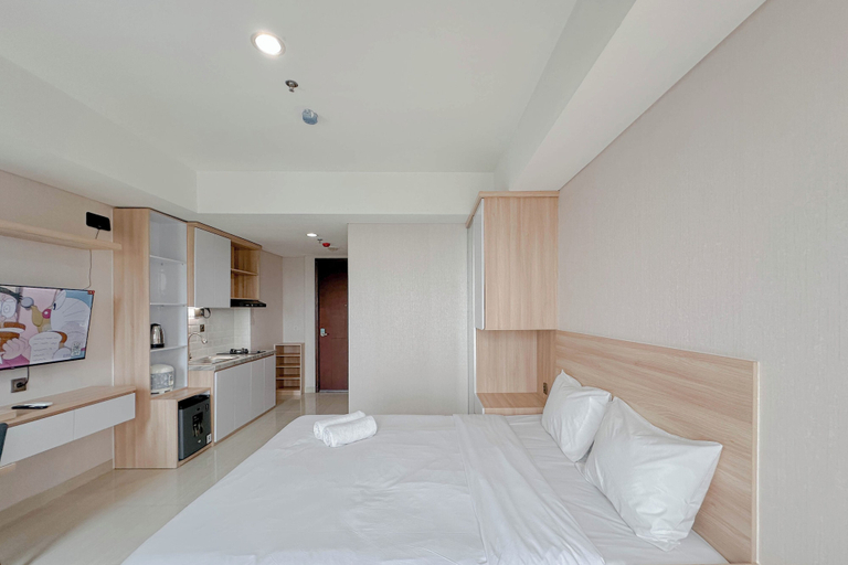 Bedroom 3, Studio Modern Style at Grand Sungkono Lagoon Apartment, Surabaya