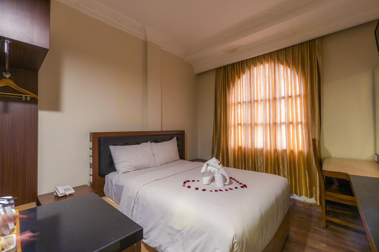 Bedroom 14