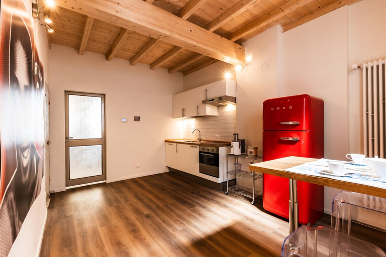 Others 5, Blasmatorti Suite, Reggio Nell'Emilia