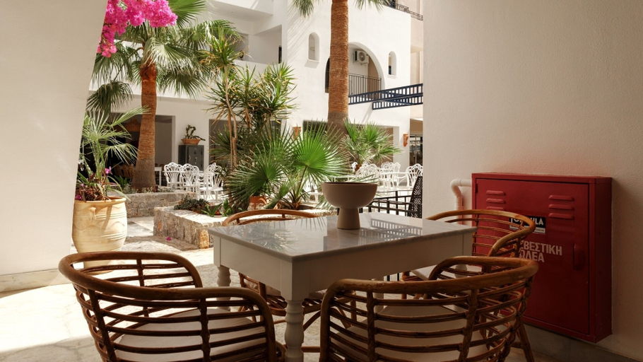 Food & Drinks 5, Nami Hotel & Suites, Crete