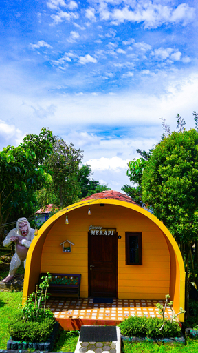 Exterior 13