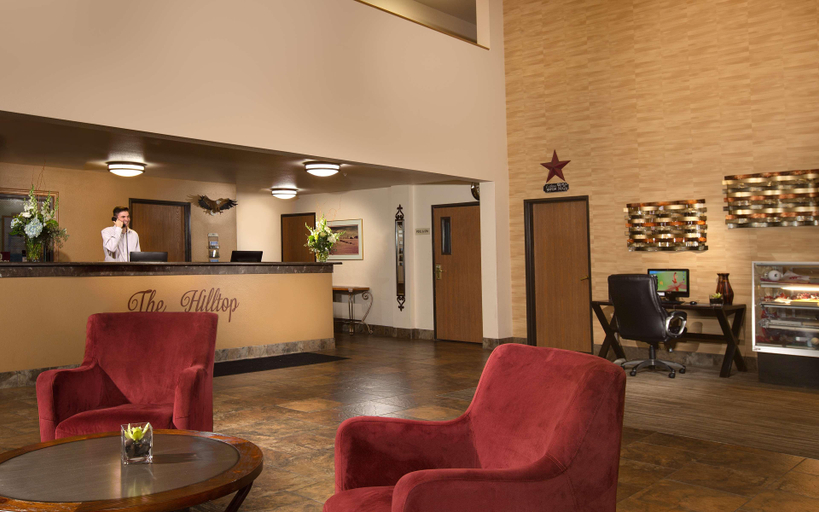 Public Area 2, Coast Hilltop Inn, Whitman