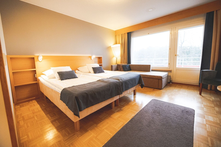 Bedroom 3, Spahotel Casino, Southern Savonia