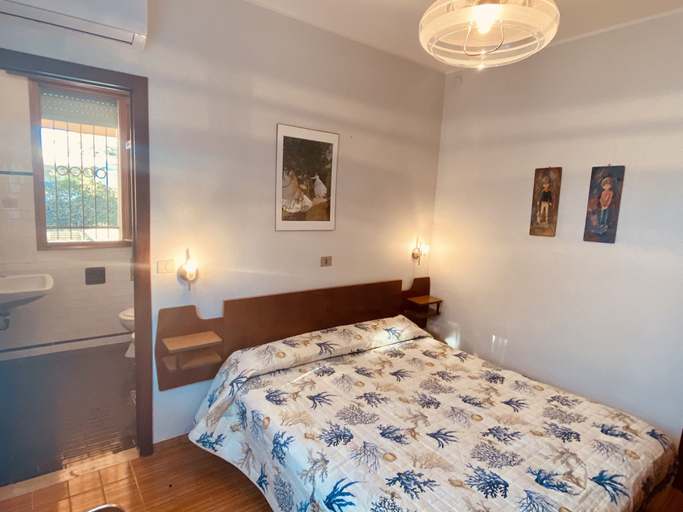 Room 3, Regina 32 in Bibione, Venezia