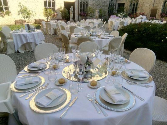 Food & Drinks 3, Albergo Tre Pozzi, Parma