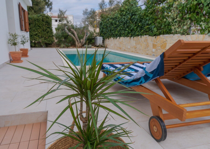 Sport & Beauty 3, Casa Korina, 3 Apartments With Private Pool, Marina