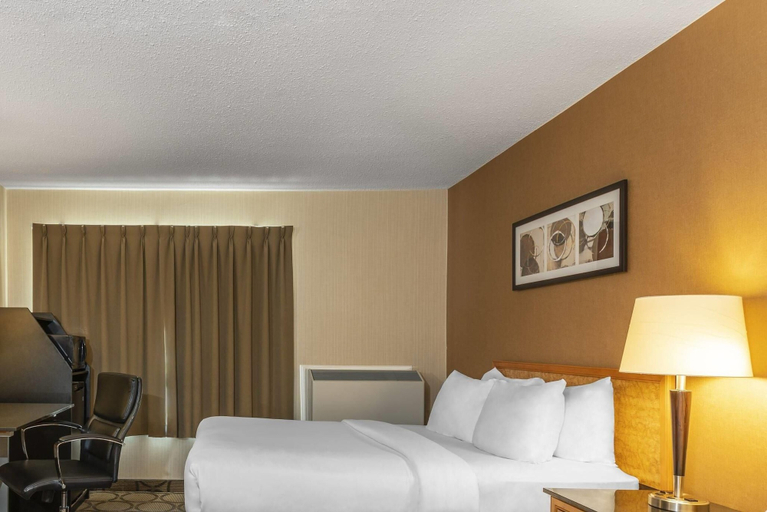 Bedroom 3, Comfort Inn Swift Current, Division No. 8