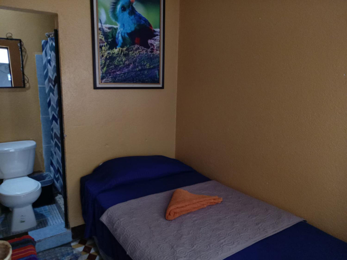 Bedroom 2, Hotel Alma Maya, Antigua Guatemala