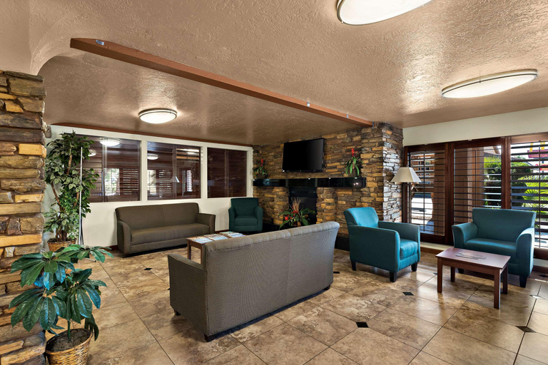 Public Area 2, Quality Inn Saint George South Bluff, Washington