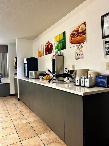 Others 4, Econo Lodge Inn & Suites Santa Rosa South, Sonoma