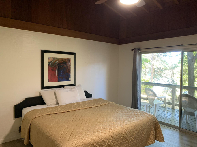 Bedroom 4, Alta Sierra Village Inn, Nevada