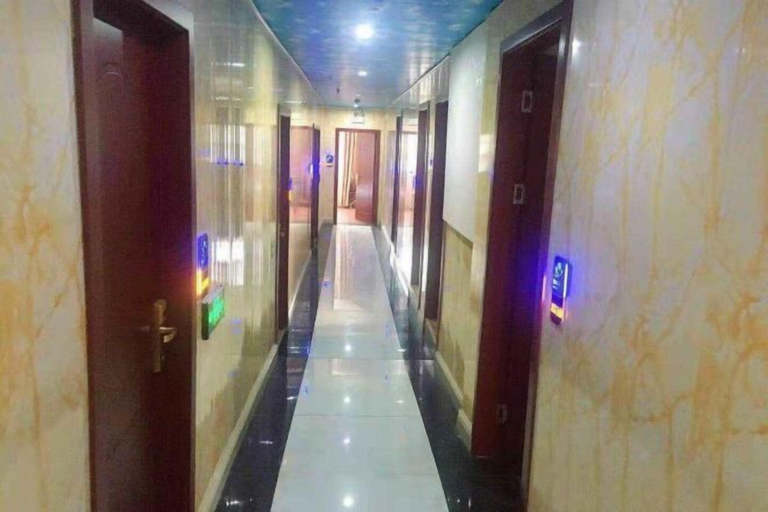 Others 5, Luoshen Hostel, Shanghai