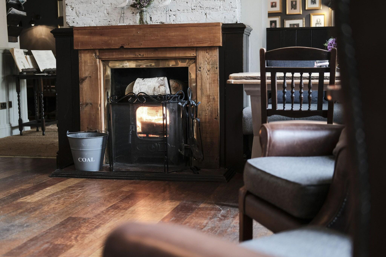 Public Area 3, The Swan, West Sussex