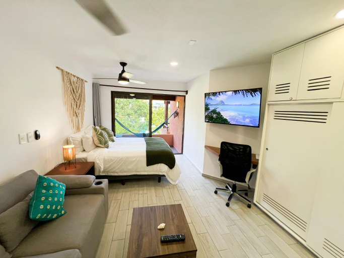 Bedroom, Ocean & Marina views,Affordable,Spoil yourself!, Cozumel