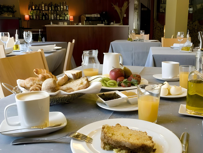 Food & Drinks 5, Hotel La Casuena, Huesca