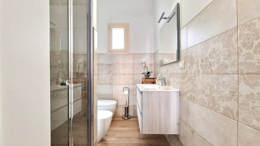 Room 3, Dimora Maniscalco With Star Vault Ceilings in Matino 2 Bedrooms, Lecce